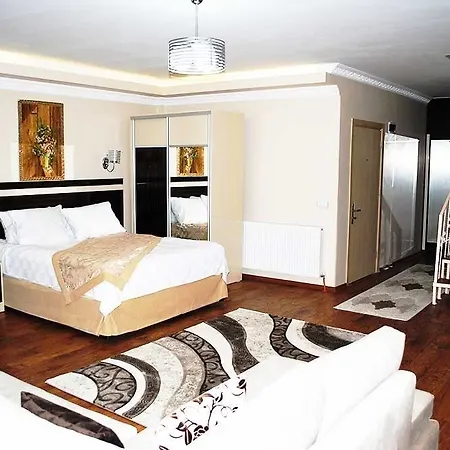 Hotel apartamentowy Diamond 3*